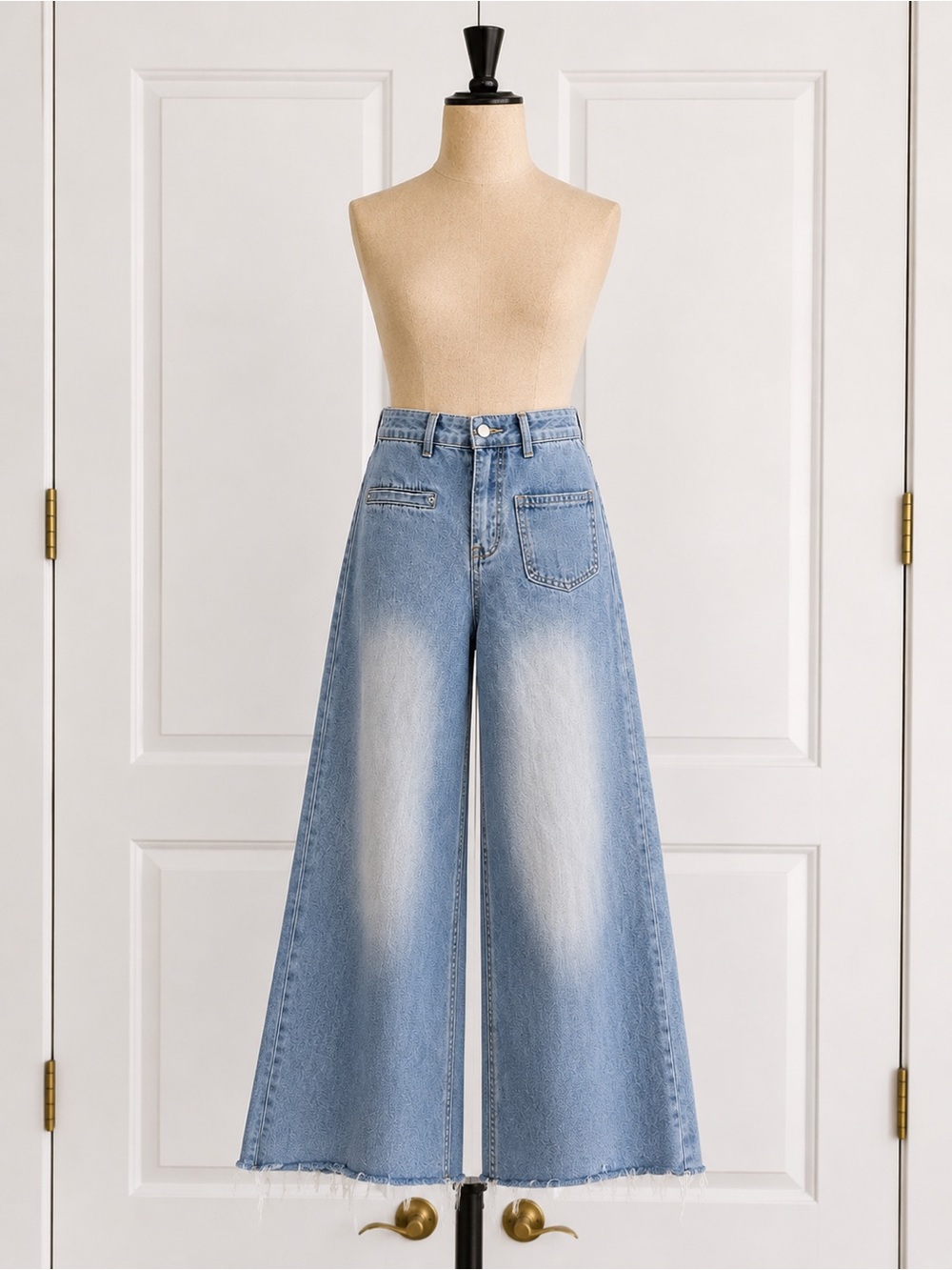 Boutique Wide Legged Hi Rise Jeans